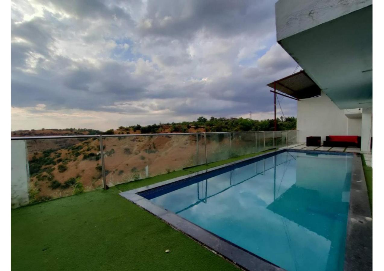 Air Infinity Casa Pool 5Bhk Villa Igatpuri Bagian luar foto
